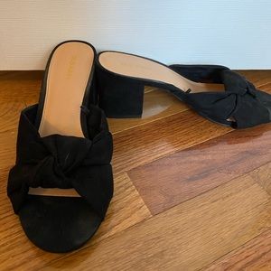 Black block heeled shoes